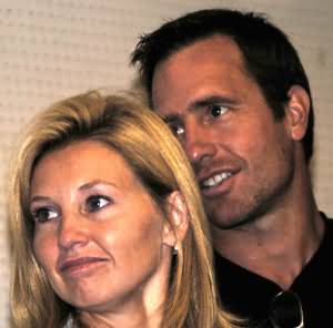 holly phillips wattles & mark wattles.jpg - 11745 bytes